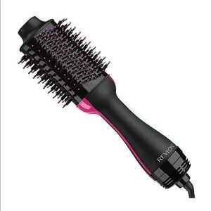 Revlon Pro Collection
Salon One-Step Hair Dryer and Volumizer.